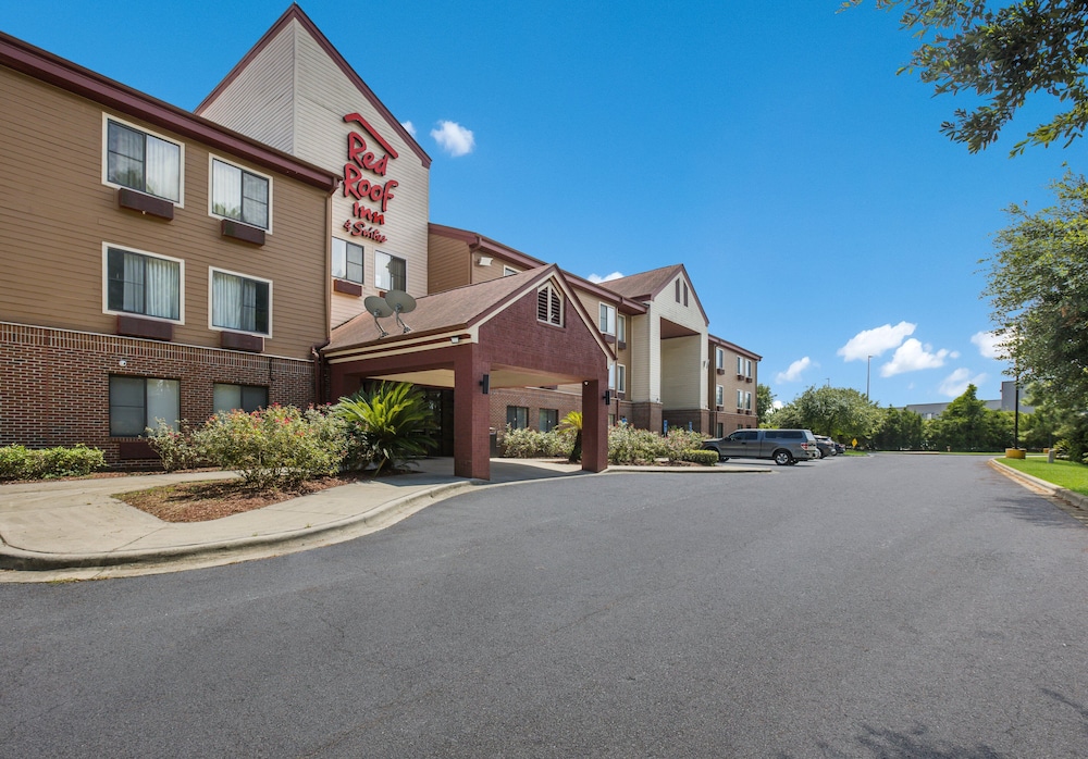 Red Roof Inn & Suites Savannah Airport - photo 39