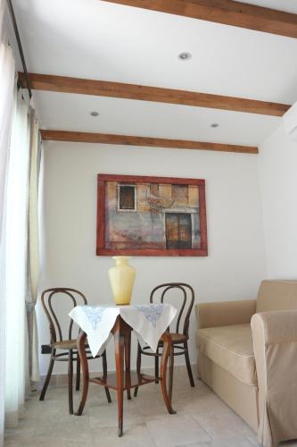 L Antico Borgo 22039791 — Terlizzi