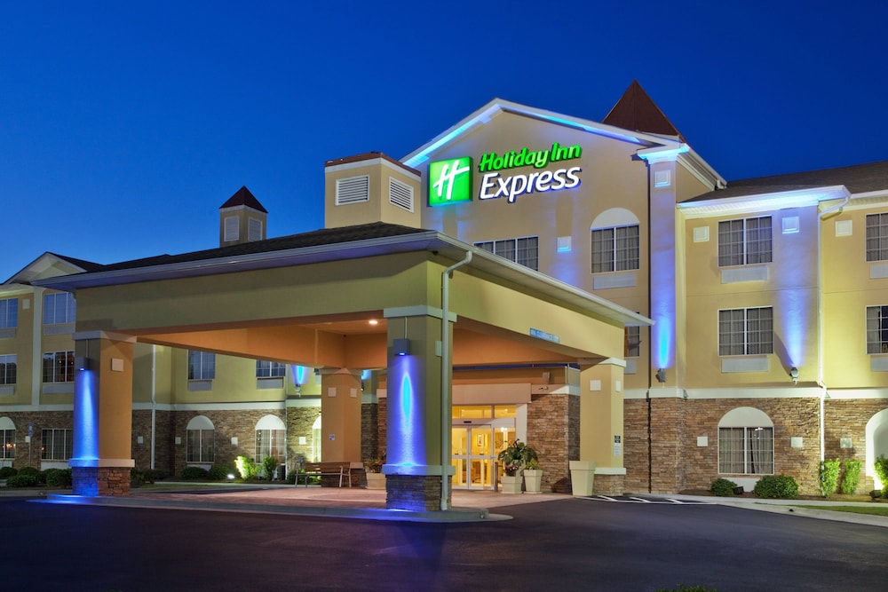 Holiday Inn Express Savannah Airport - photo 49
