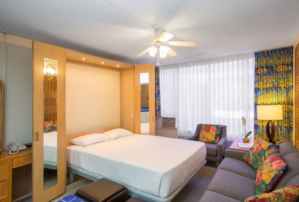 Kuhio Banyan Club - photo 24