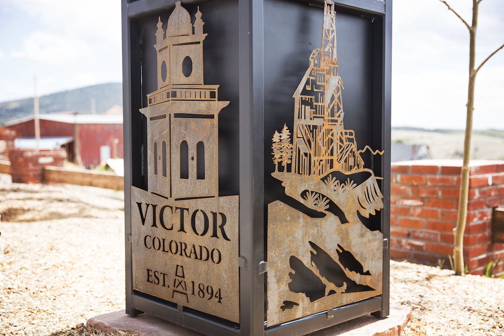 Victor Hotel - photo 82