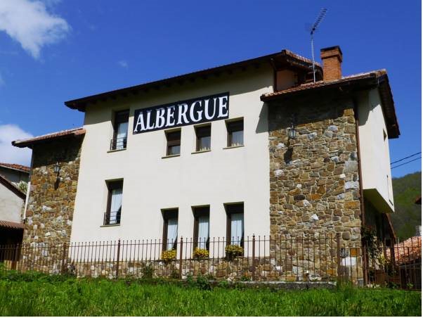 Albergue Turístico Briz — hotel in Camaleno