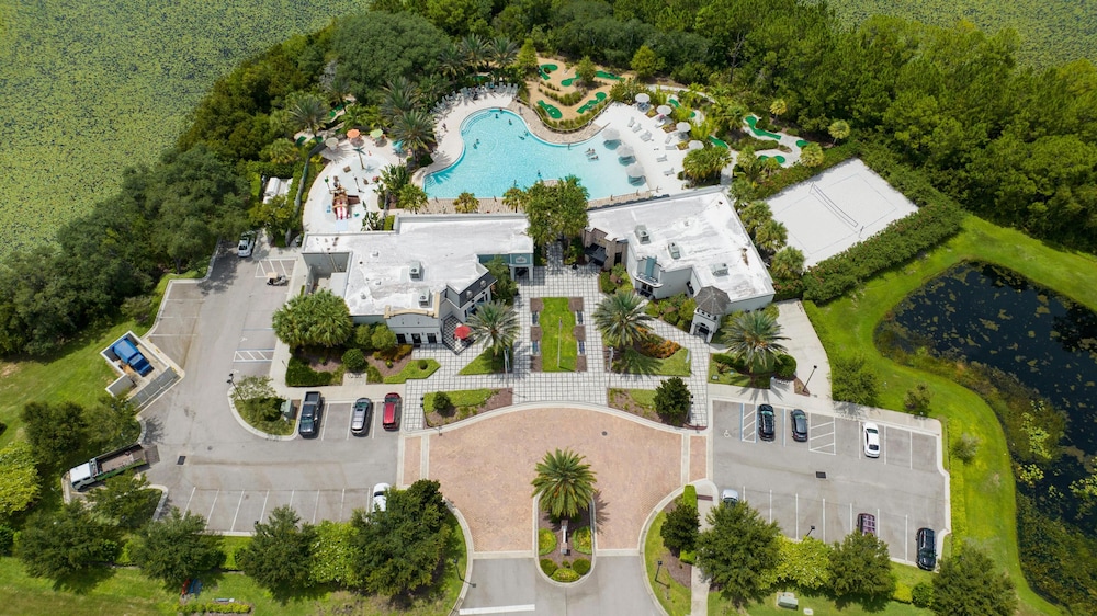654 LD Tranquil Oasis 3BR Luxury Villa at Festival Resort - photo 26