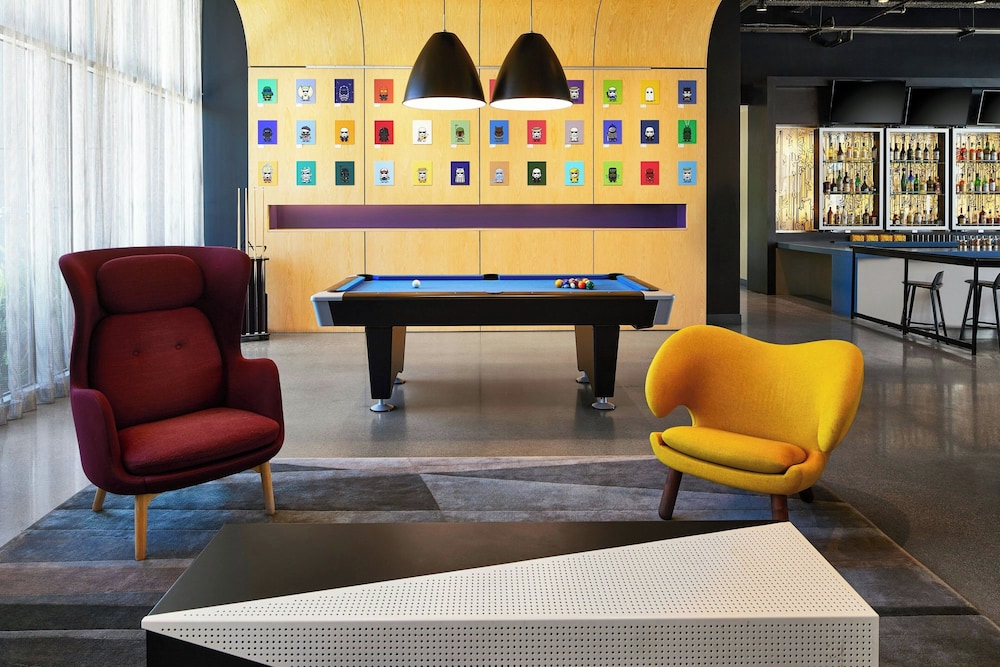 Aloft San Francisco Airport - photo 2