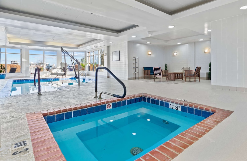 Hilton Garden Inn Starkville - photo 86