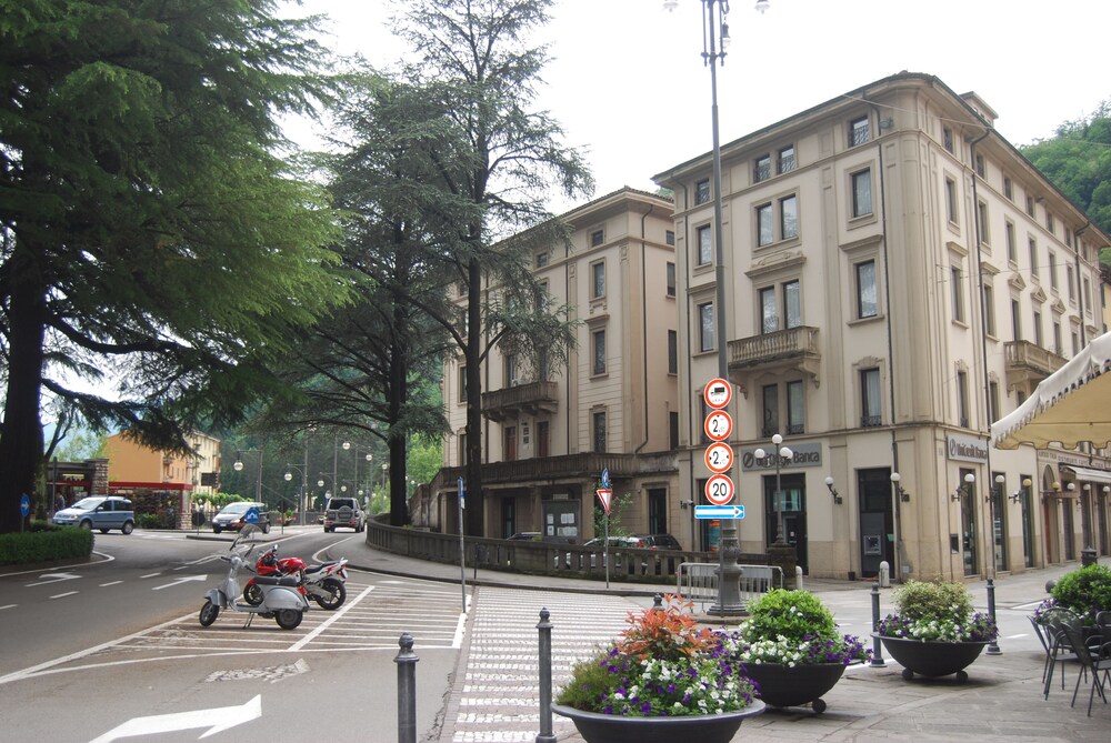 Hotel Italia — hotel in Porretta Terme