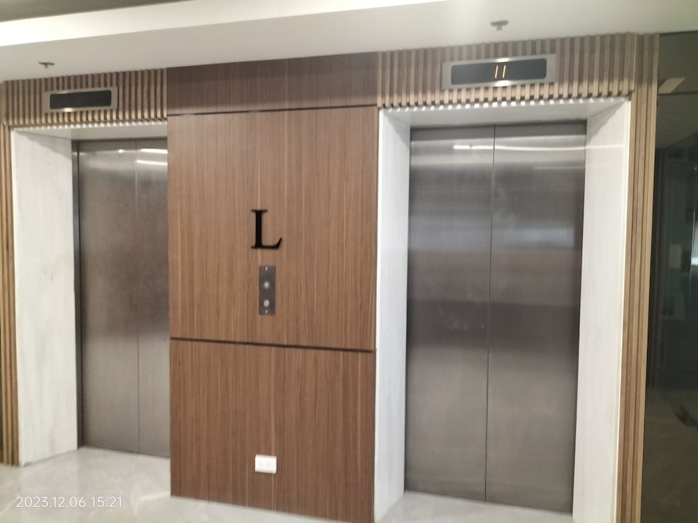 Prime World District — 4-Star Luxury Hotel in Lapu-Lapu City, Philippines