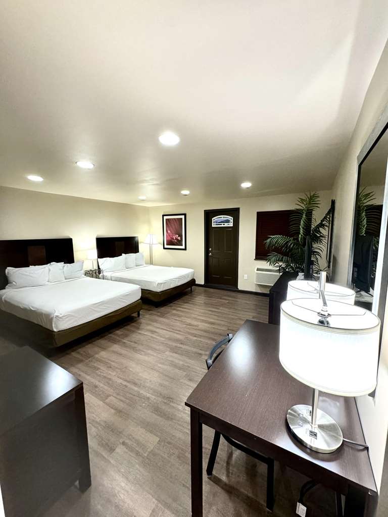 Americas Best Value Inn Marquette - photo 37