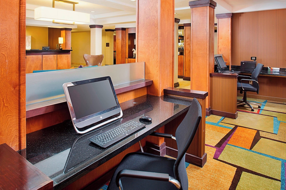 Fairfield Inn & Suites Jonesboro - photo 11