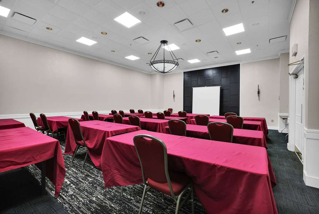 Ramada by Wyndham Jacksonville I 95 by Butler Blvd - photo 78