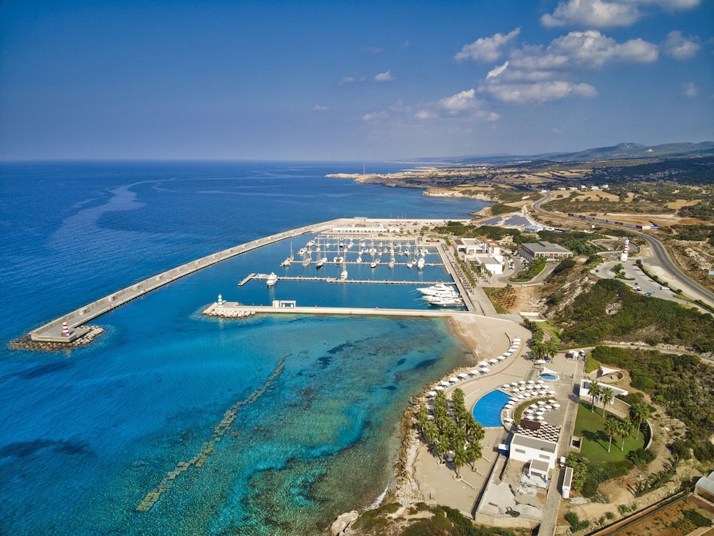 Karpaz Gate Marina Hotel — hotel in Sotira