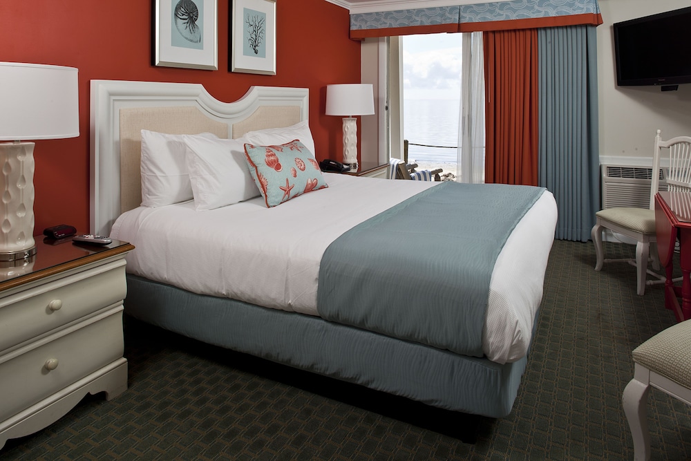 Surfside Hotel and Suites - photo 11