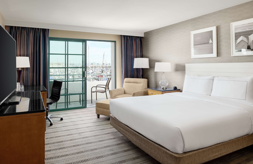 DoubleTree by Hilton San Pedro Port of Los Angeles - photo 13