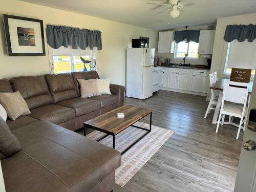 Quaint family friendly Beach house for 4 — 4-Star Luxury Hotel in Jefferson, United States