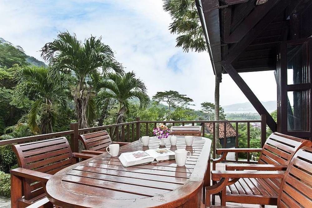 Patong Hill 3 — 4-Star Luxury Hotel in Patong, Thailand