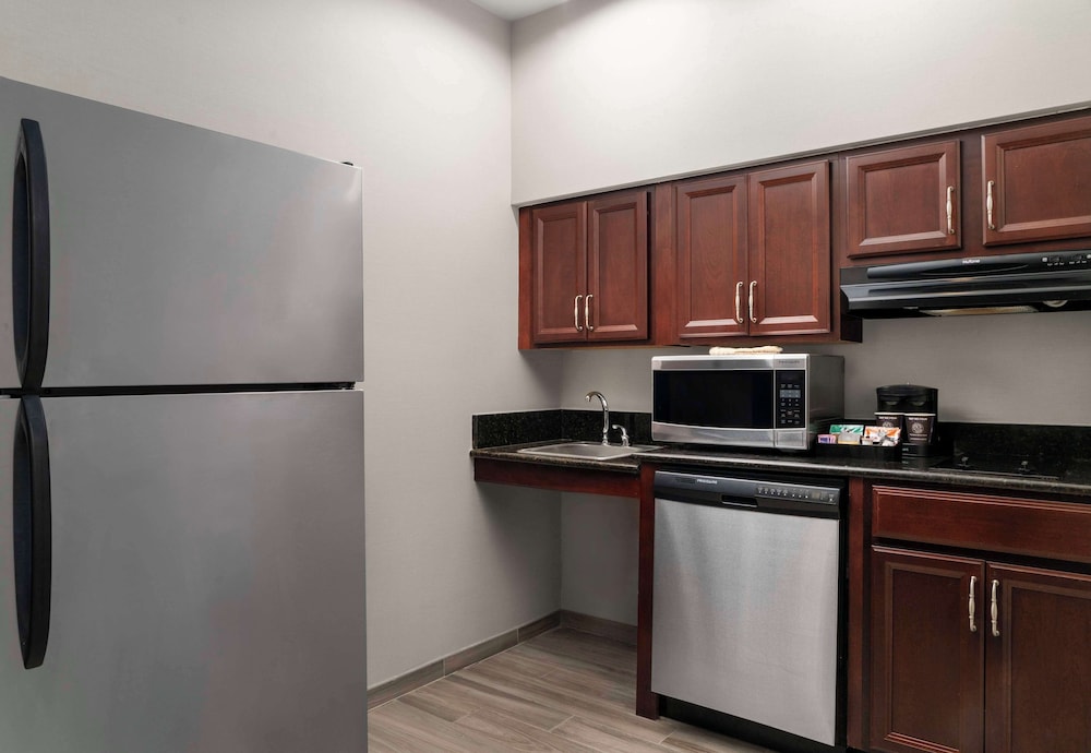 Homewood Suites by Hilton Boston Cambridge Arlington MA - photo 27