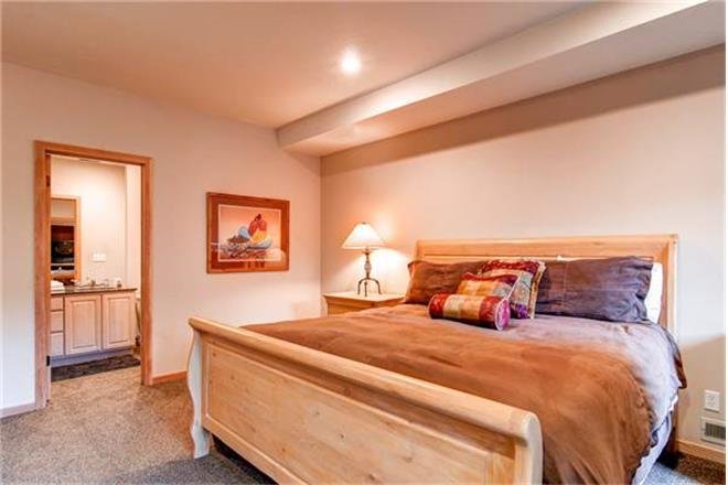 Thistle Home — 4-Star Luxury Hotel in Bridgeport, United States