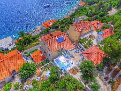 Seaside apartments with a swimming pool Sobra Mljet 22926 — 4-Star Luxury Hotel in Babino Polje, Croatia