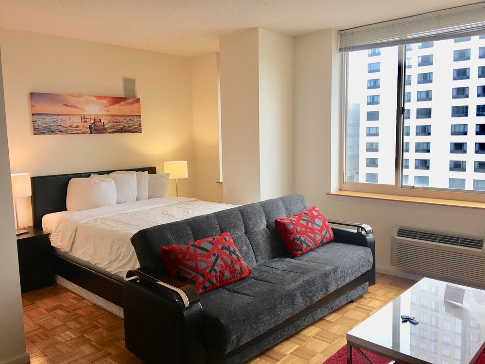 Skyview Luxury Suites New York City in Jersey City, United States