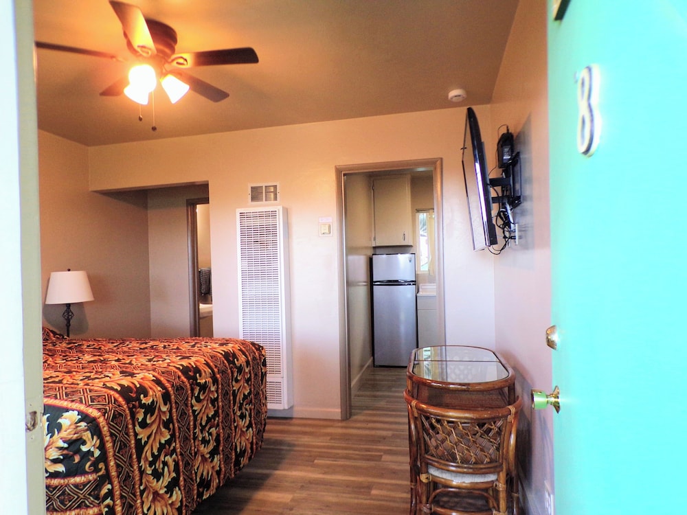 Cypress Tree Motel - photo 52