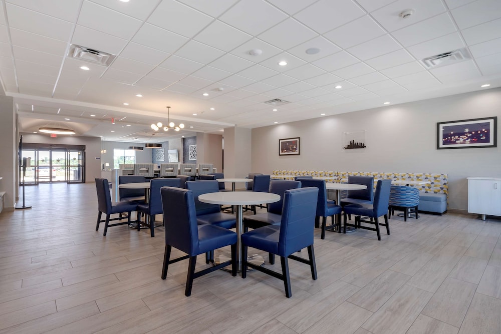 Holiday Inn Express And Suites Choctaw Oklahoma City East by IHG - photo 30