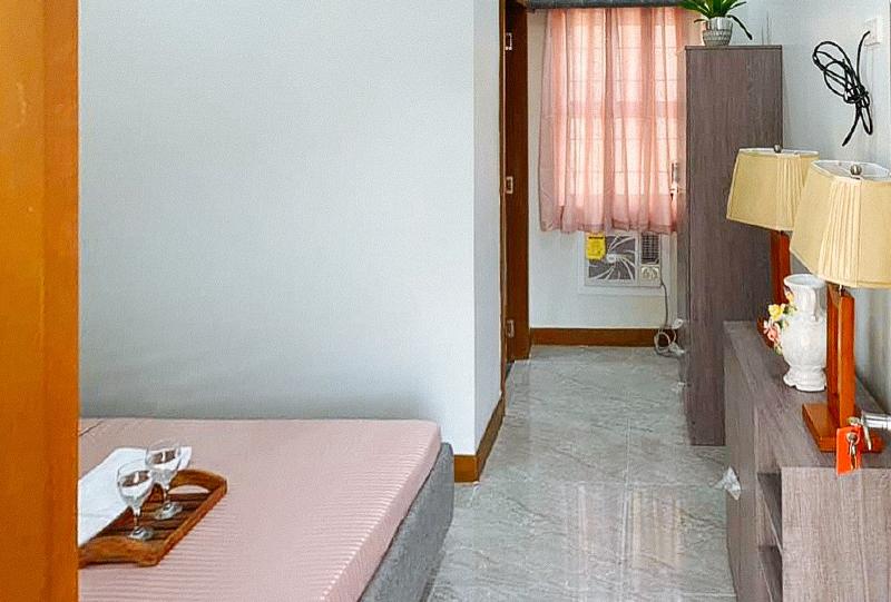 Leonila’s Travellers Inn in Iloilo, Philippines