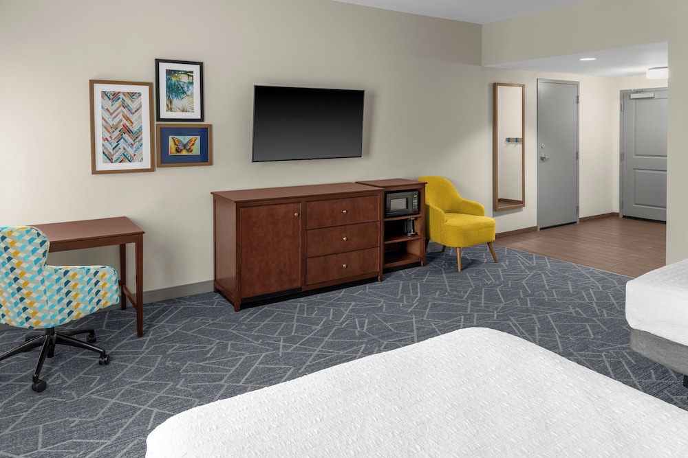 Hampton Inn & Suites Coconut Creek - photo 20