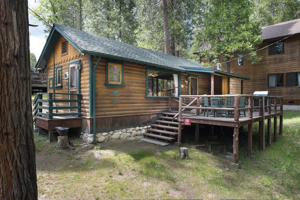 14 Chipmunk Hollow - last minute hotel in Unknown City