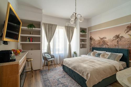 Heritage No 4 Stylish Studio with Iconic Views in the Heart of the City — 4-Star Luxury Hotel in Bucharest, Romania