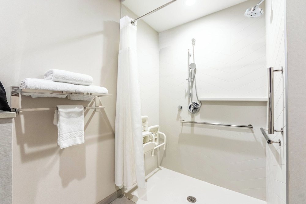 Fairfield Inn & Suites by Marriott Dallas Plano Frisco - photo 10