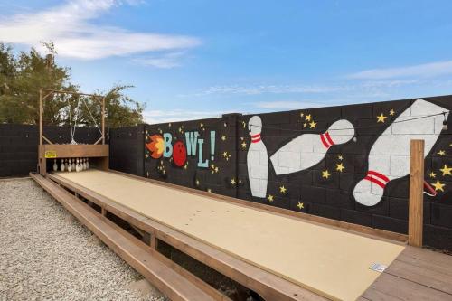 Lux Fun Zone Home Sleeps 16 — 4-Star Luxury Hotel in Mesa, United States