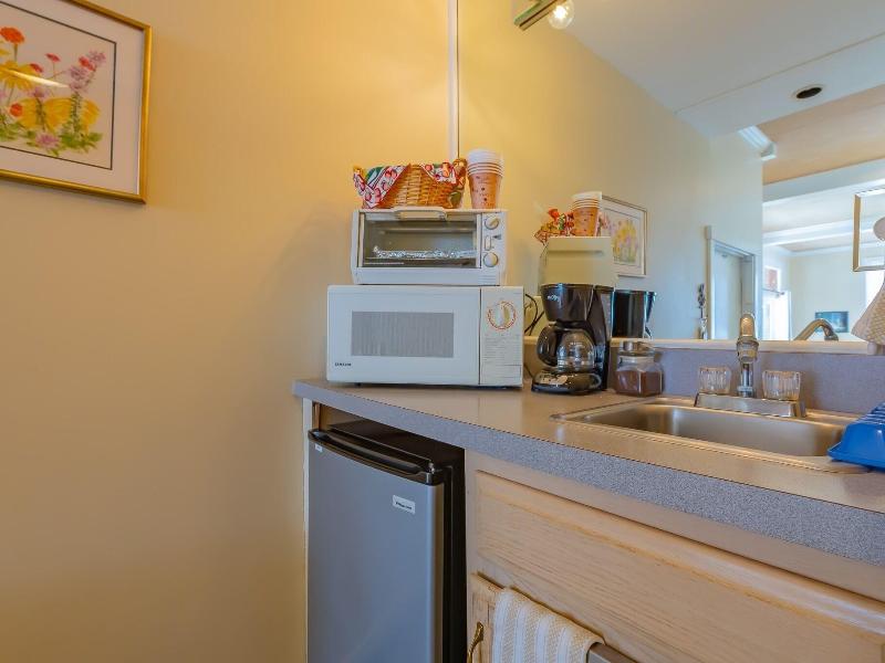 Shaker Mill Inn - photo 17