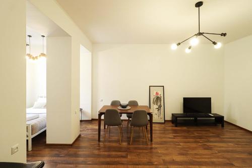 Cozy Vera Apt By Wehost