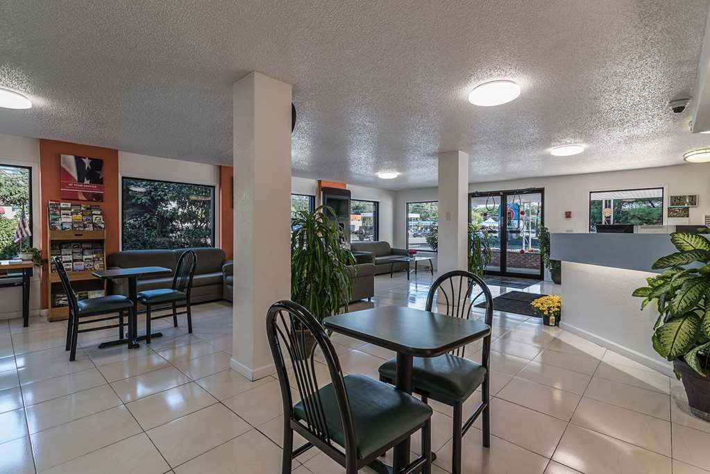Motel 6 Albany NY Airport - photo 23