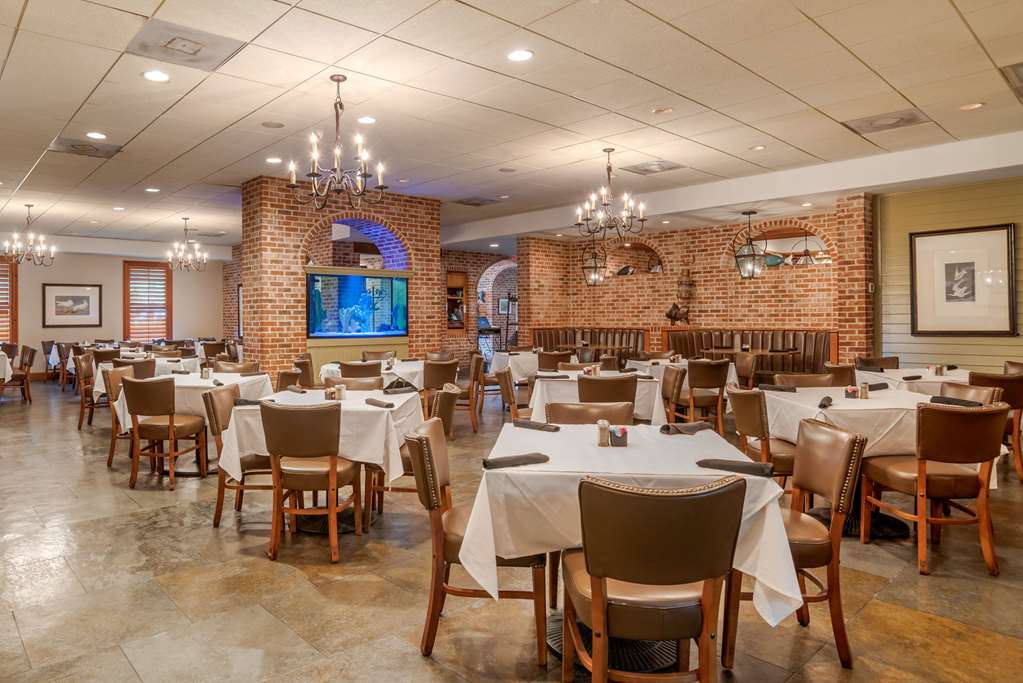 Clarion Inn and Conference Center - photo 44