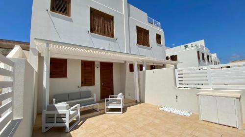 Casa Perla — 4-Star Luxury Hotel in Favignana, Italy