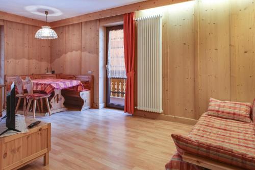 Casa March — 4-Star Luxury Hotel in Moena, Italy