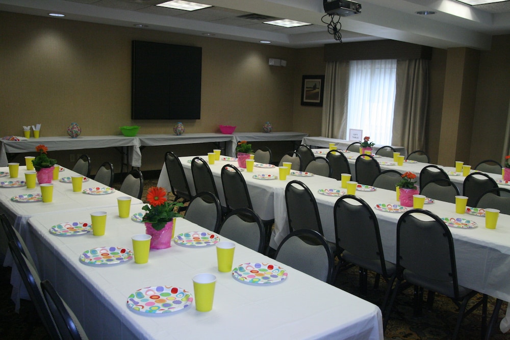 Hampton Inn & Suites Lino Lakes - photo 45