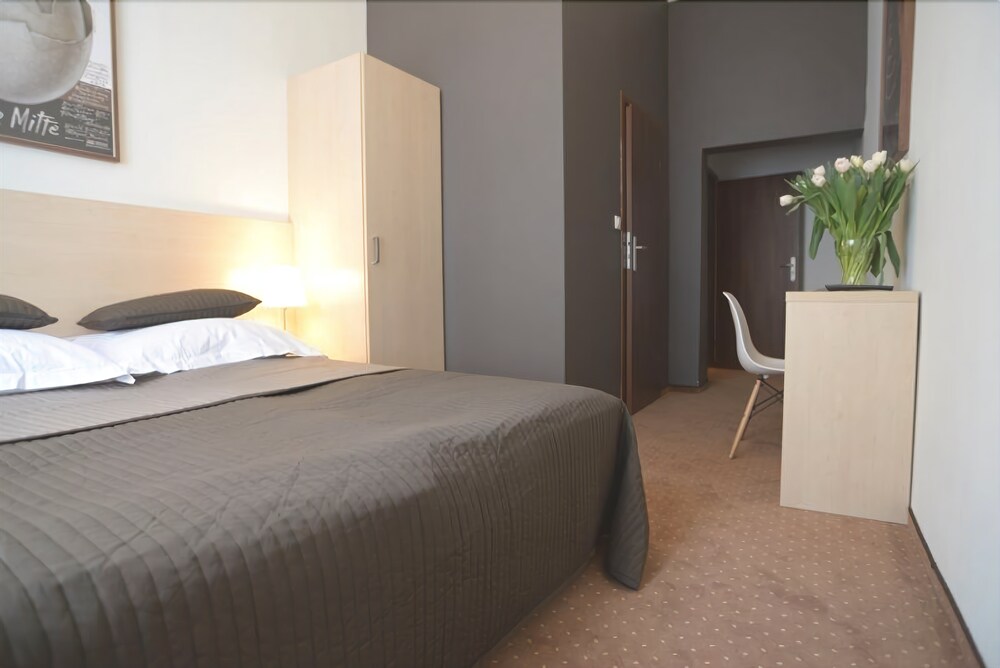 INGO Aparthotel — Krakow — photo 4