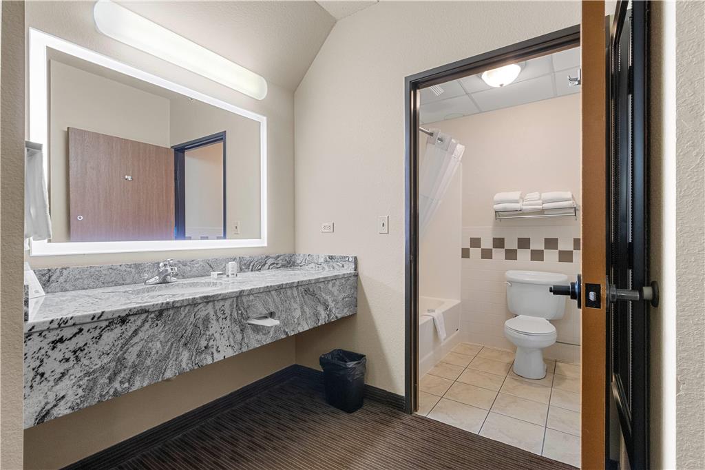 AmericInn by Wyndham Green Bay East - photo 82