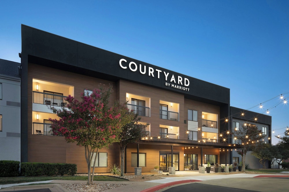 Courtyard by Marriott Austin Round Rock in Round Rock, United States