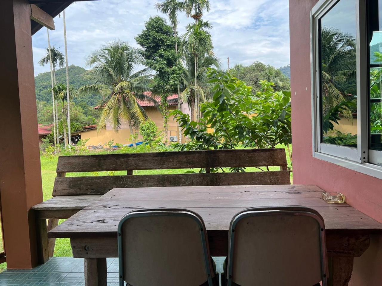 Phet Ban Suan Hotel - last minute hotel in Unknown City