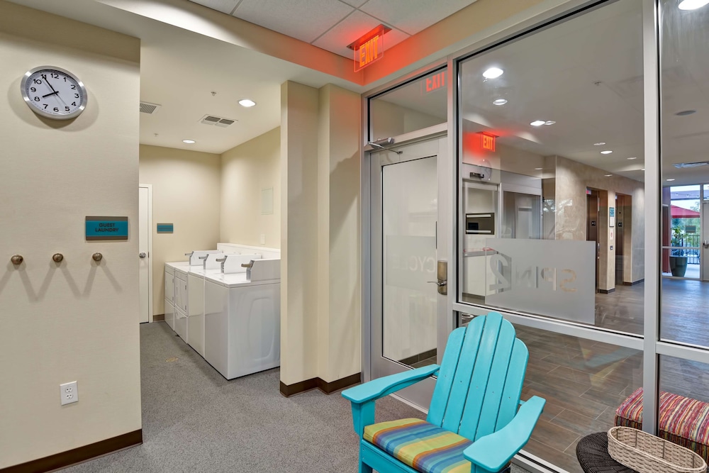 Home2 Suites by Hilton Tampa USF Near Busch Gardens - photo 28