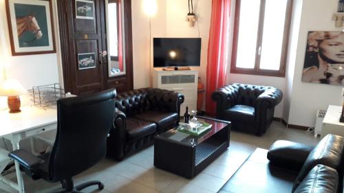 Appartamento Vista Lago di Como Italia — 4-Star Luxury Hotel in Casasco Intelvi, Italy