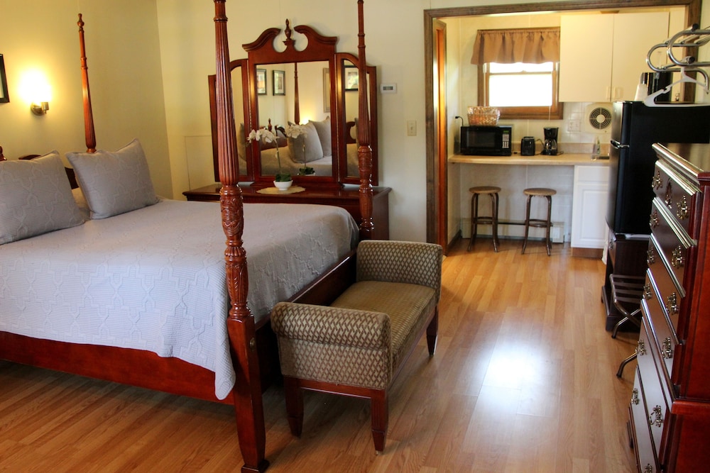 All Seasons Inn Corp - photo 15