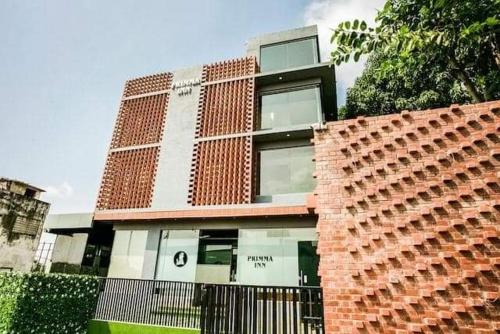 Hotel Primma in Boisar, India