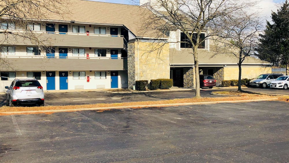 Motel 6 Columbus OH Quarter Horse - photo 12