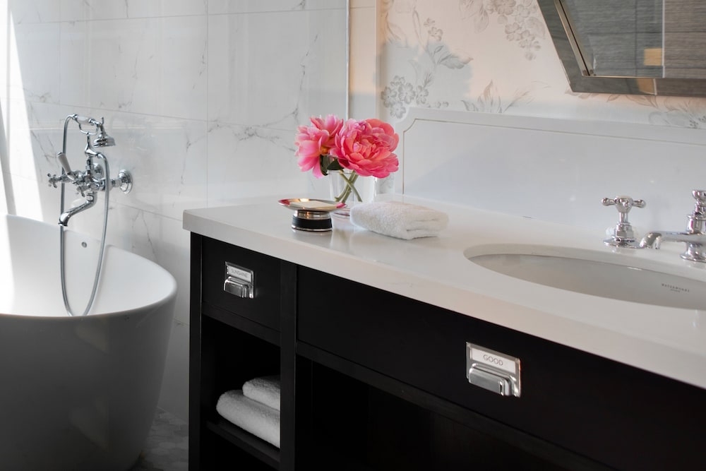 Kimpton Cardinal Hotel by IHG - photo 22