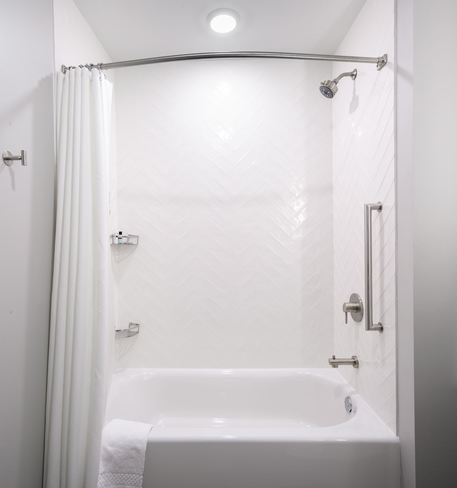 TownePlace Suites by Marriott Madison West Middleton - photo 19