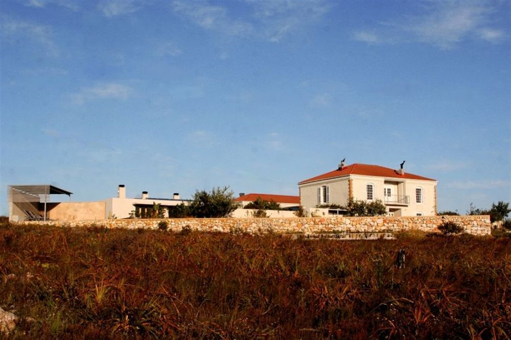 Farm 215 Private Nature Reserve — 4-Star Luxury Hotel in Cape Town, South Africa